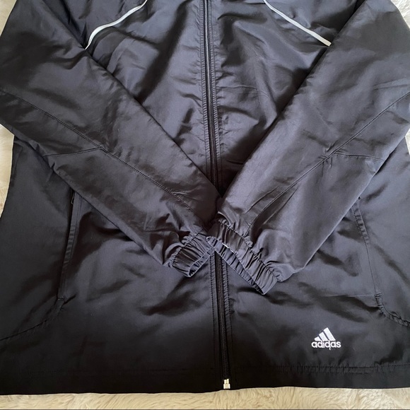 ADIDAS LIGHTWEIGHT JACKET XL - Picture 4 of 8